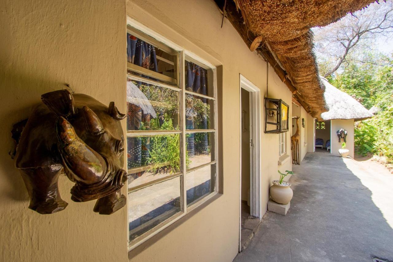 Victoria Falls Backpackers Lodge Eksteriør bilde