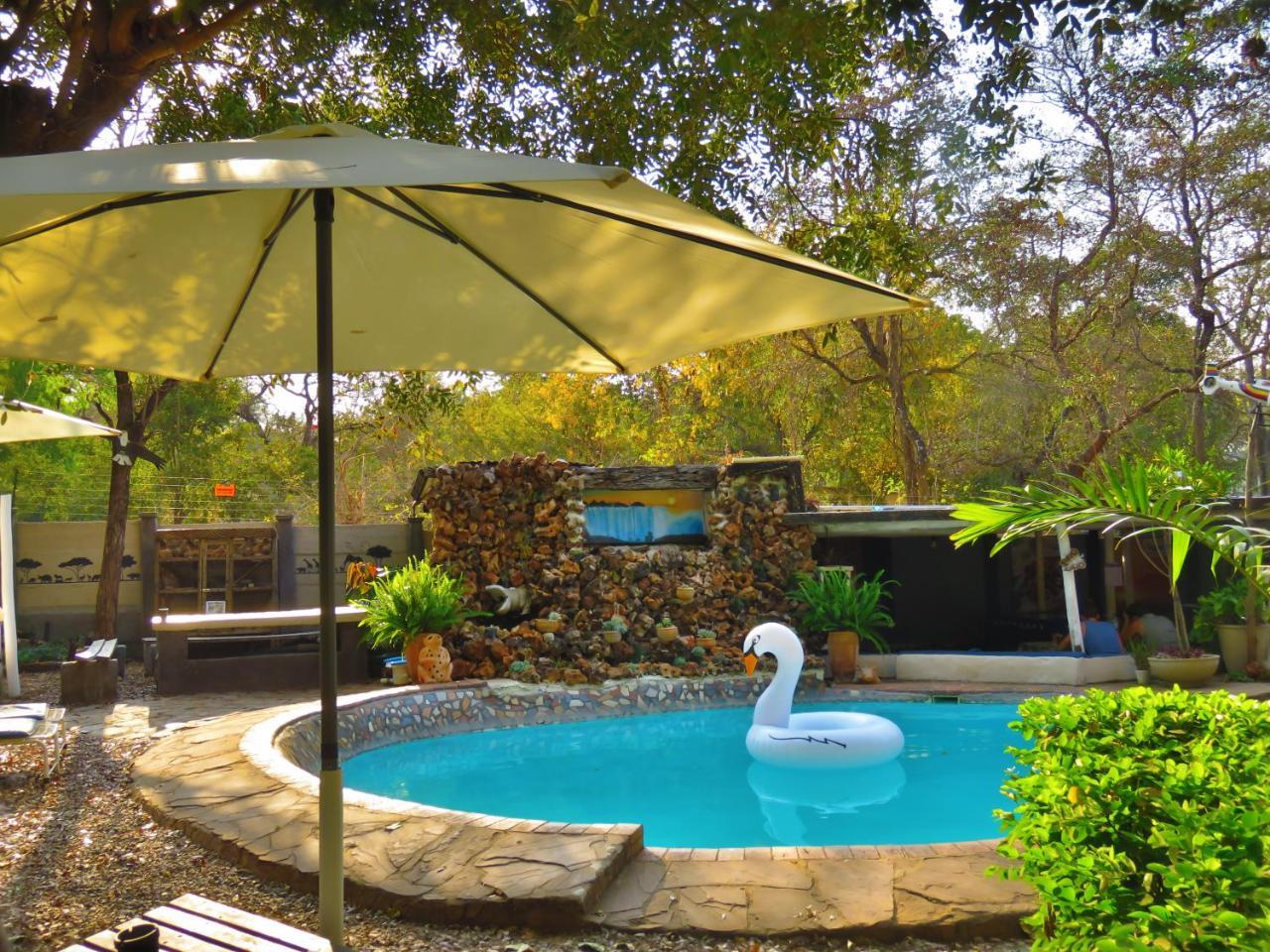 Victoria Falls Backpackers Lodge Eksteriør bilde